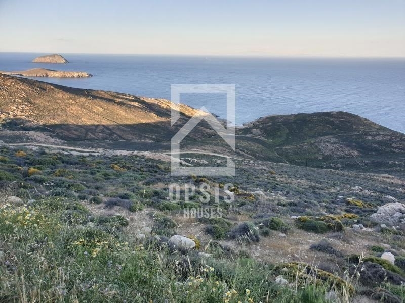 (For Sale) Land Plot || Cyclades/Serifos - 22.000 Sq.m, 200.000€ 